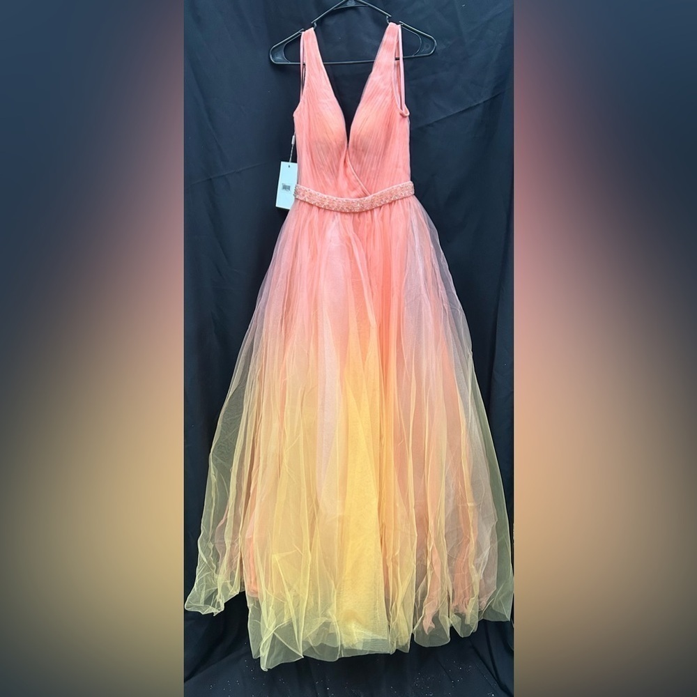 Mac Duggal 20378 NWT Beaded Belt Wrap Over Sleeveless Ballgown One-of-a-kind